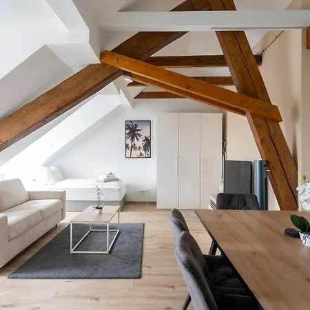 Spacious 7-person - Ideal For Workers, Groups & Family Leoben (Styria)