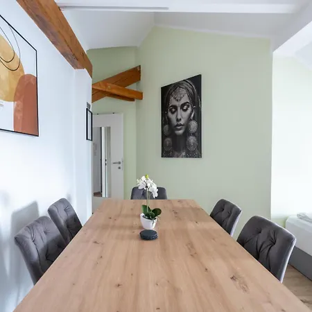 Apartment Spacious 7-person Leoben - Ideal For Workers, Groups & Family Leoben (Styria)
