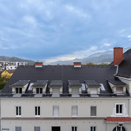 Daire Spacious 7-person - Ideal For Workers, Groups & Family Leoben (Styria)