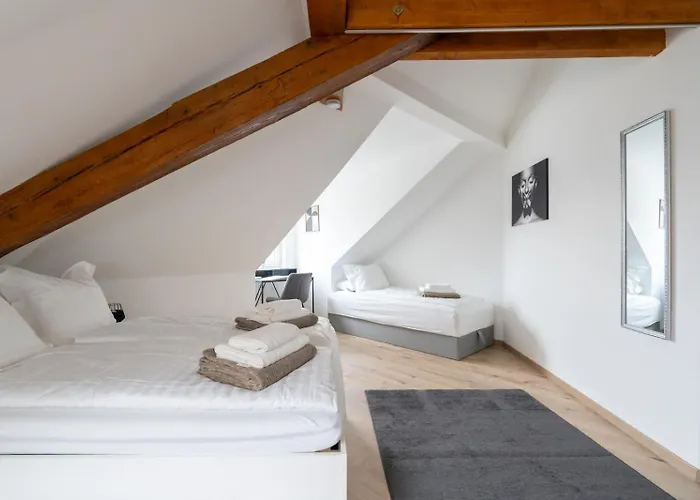 公寓 Spacious 7-person - Ideal For Workers, Groups & Family