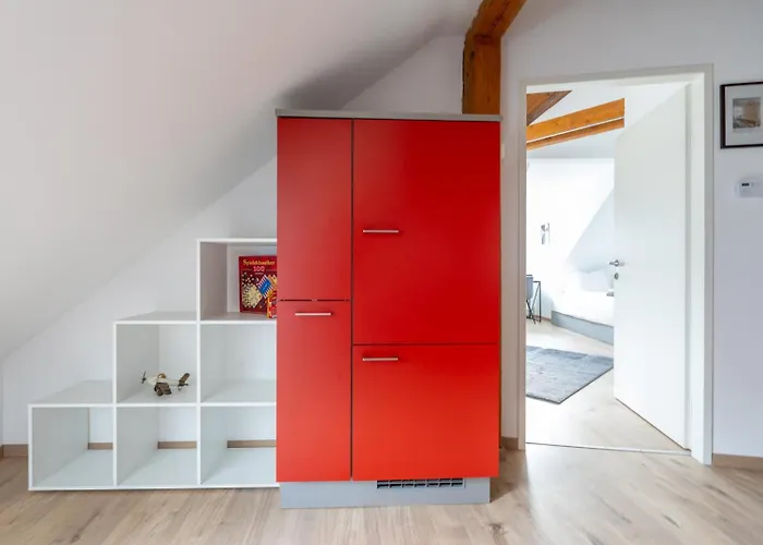 Spacious 7-person - Ideal For Workers, Groups & Family לאובן